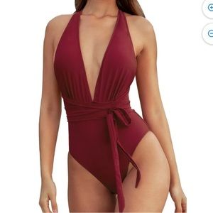 Cupshe Deep V Neck Plunge Tie Waist Crisscross Swimsuit Deep Red